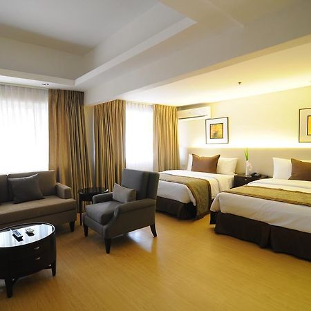 Imperial Palace Suites Quezón by Eksteriør bilde