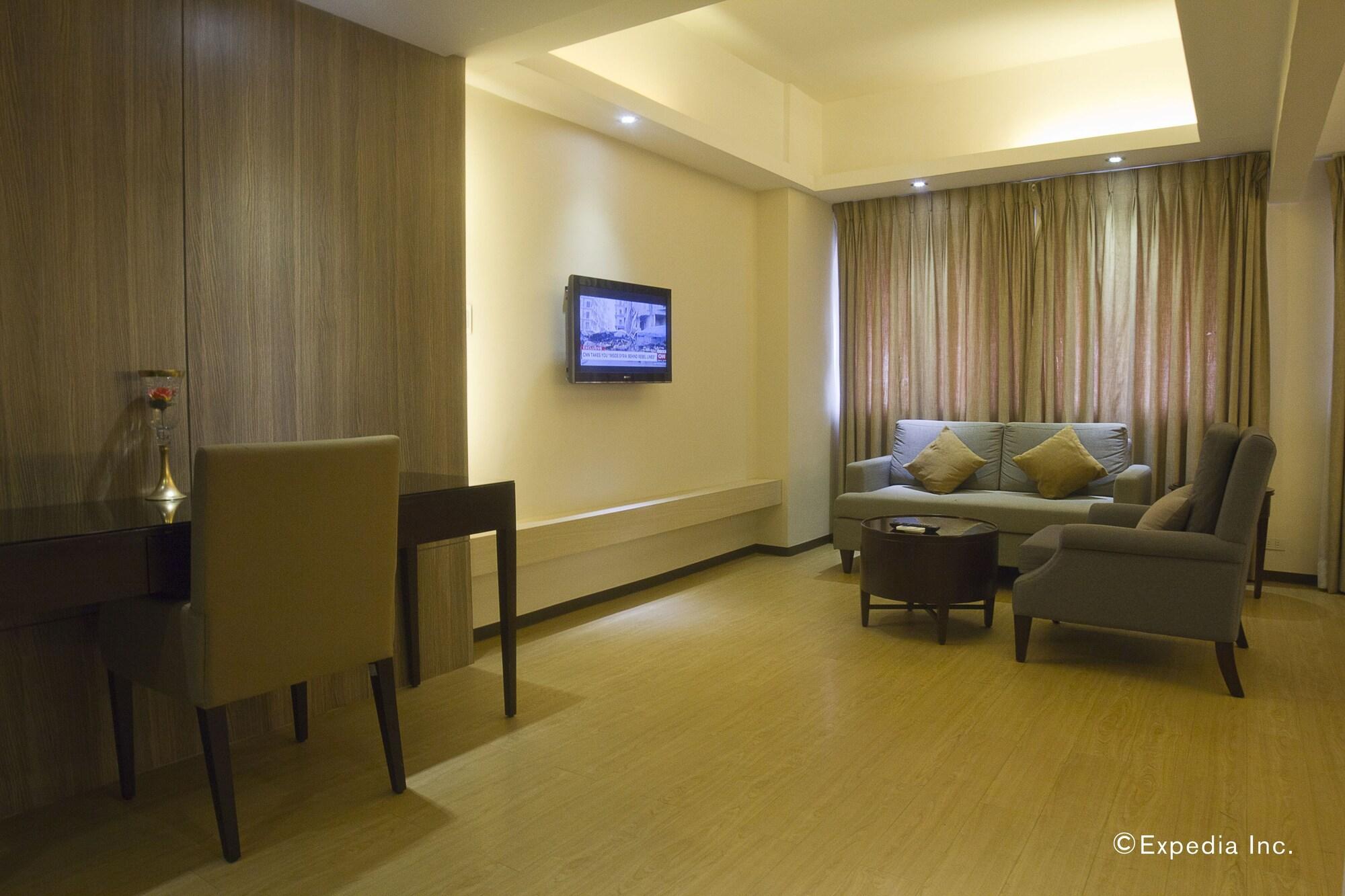Imperial Palace Suites Quezón by Eksteriør bilde