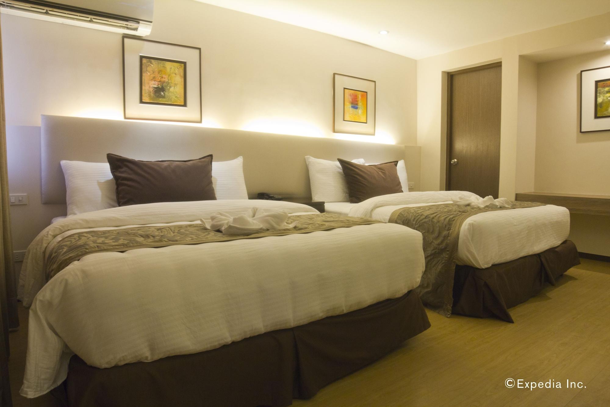 Imperial Palace Suites Quezón by Eksteriør bilde