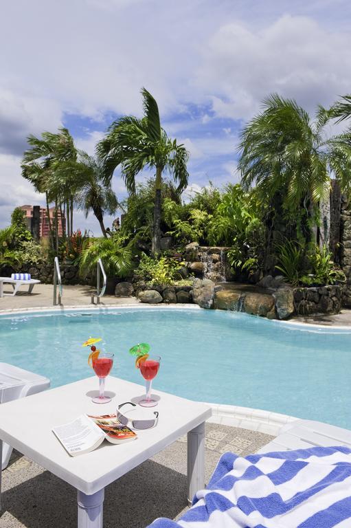 Imperial Palace Suites Quezón by Eksteriør bilde