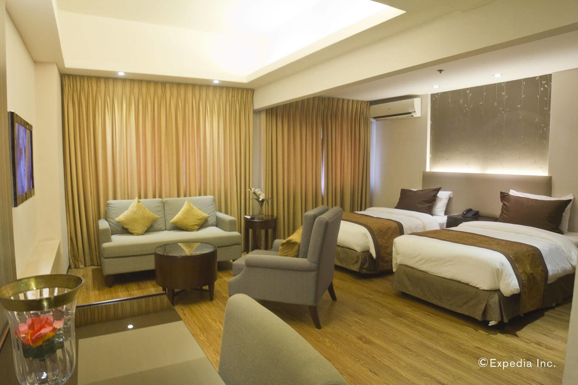 Imperial Palace Suites Quezón by Eksteriør bilde