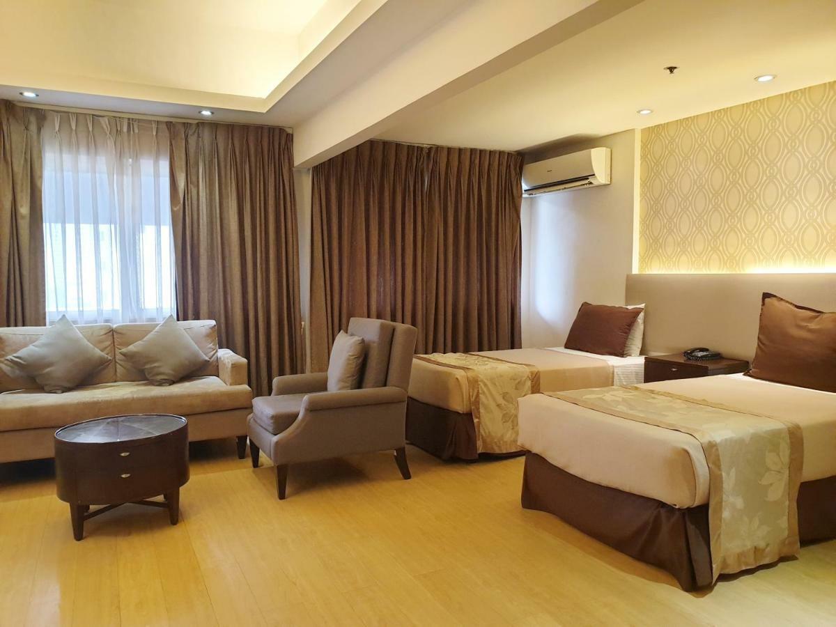 Imperial Palace Suites Quezón by Eksteriør bilde